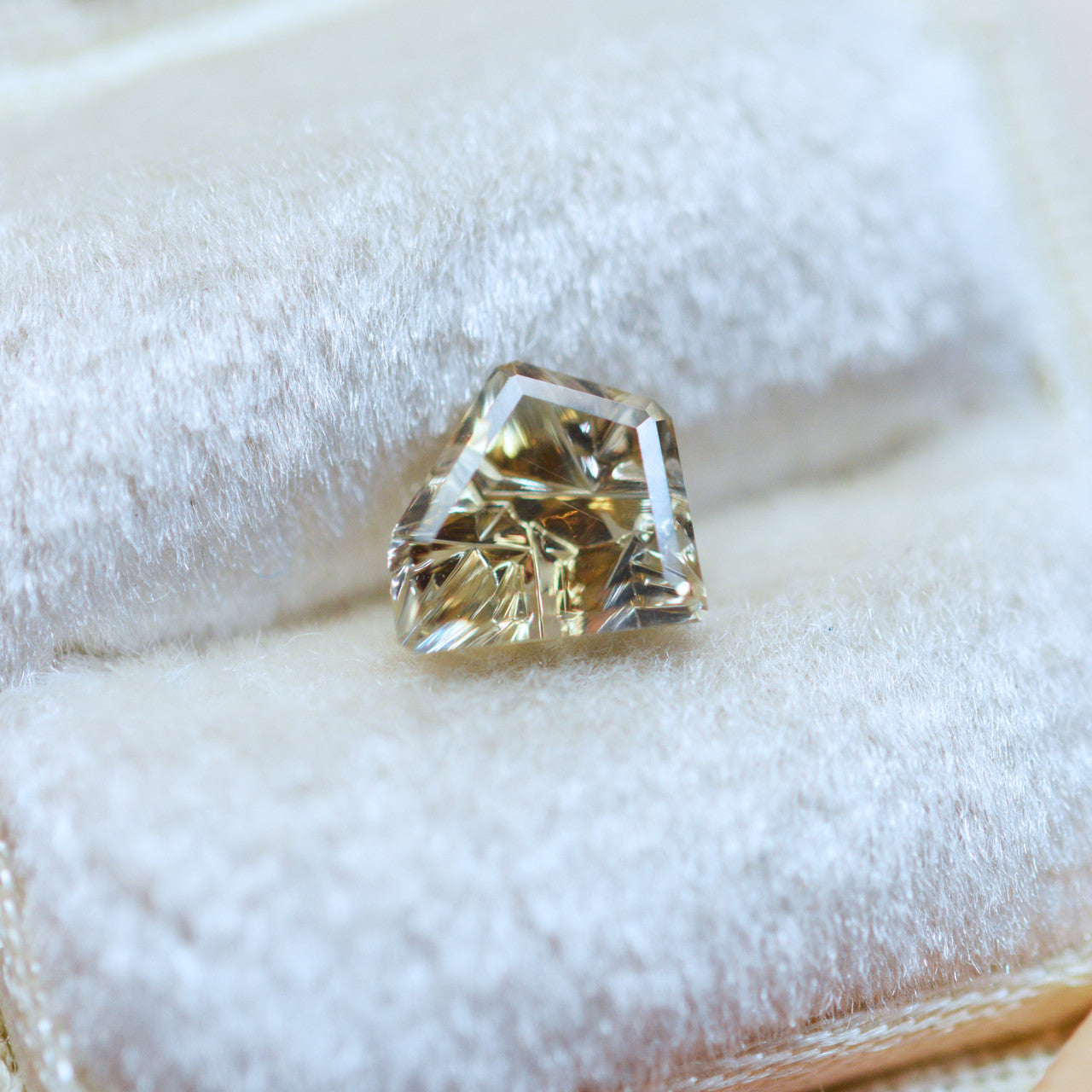 Golden Yellow Montana Sapphire Freeform Dreamscape™ Cut by John Dyer