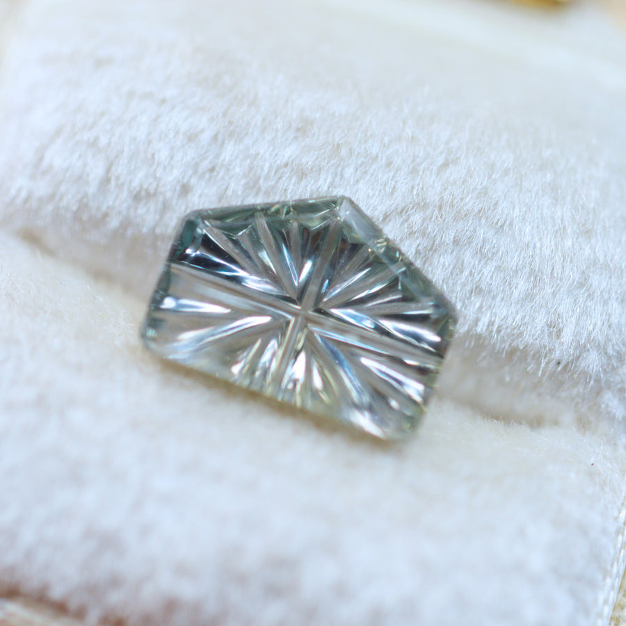 Enchanted Cottage Silvery Blue Parti-Color Montana Sapphire – StarBrite™ Cut by John Dyer