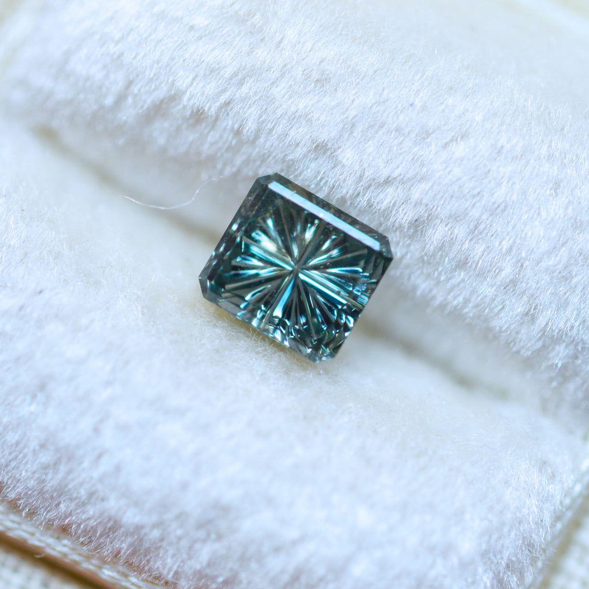 Parti Color Teal Green Montana Sapphire StarBrite™ Cut by John Dyer