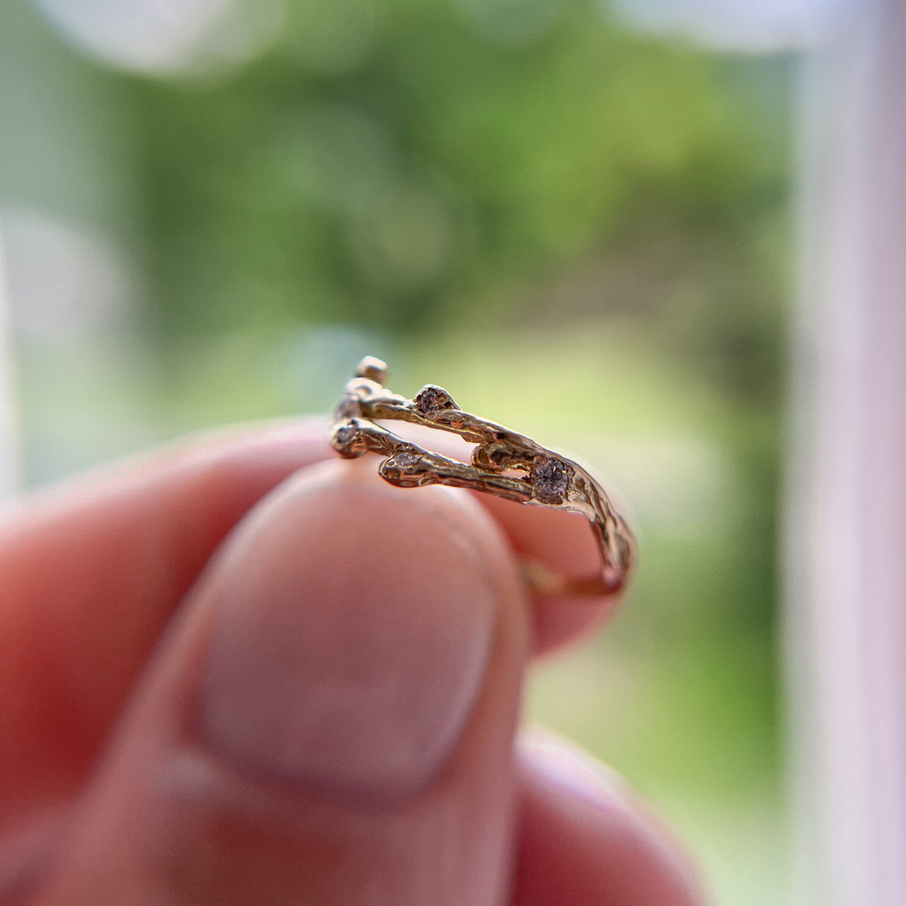 Feyre Contour Ring