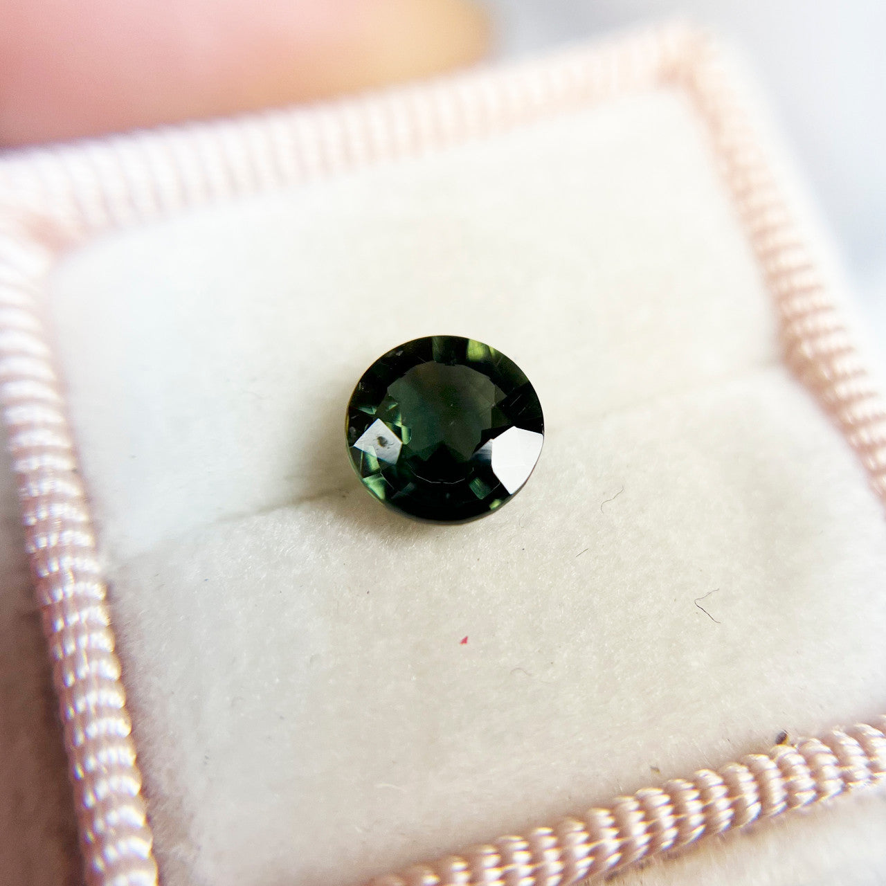 Round Deep Green Montana Sapphire