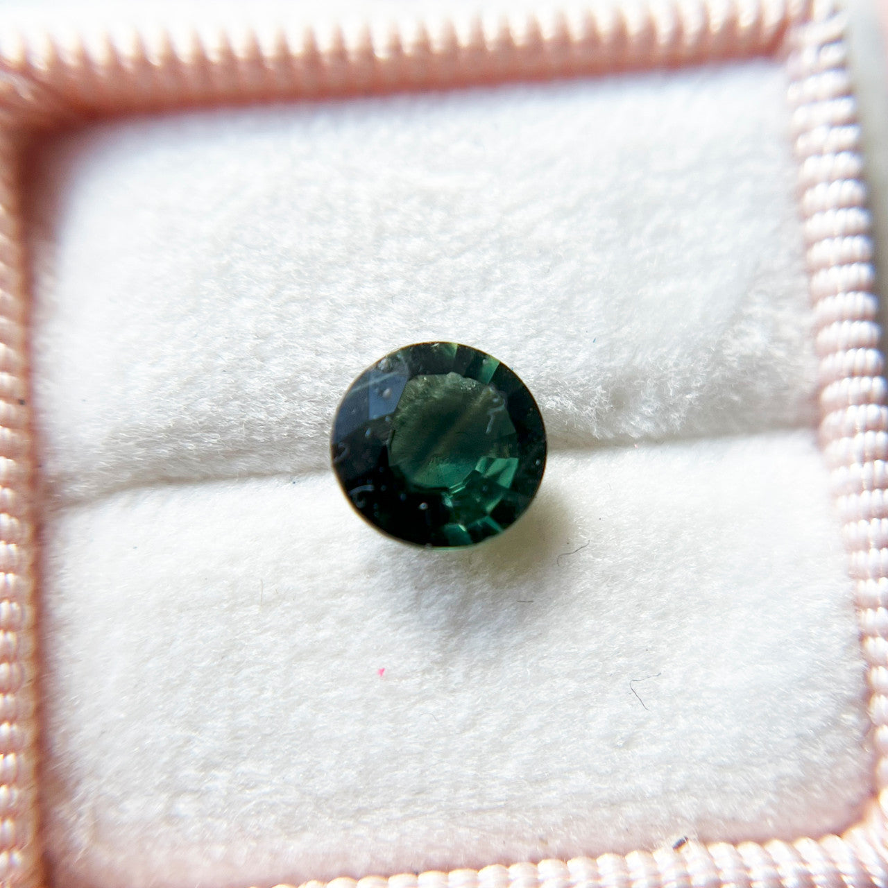 Round Deep Green Montana Sapphire