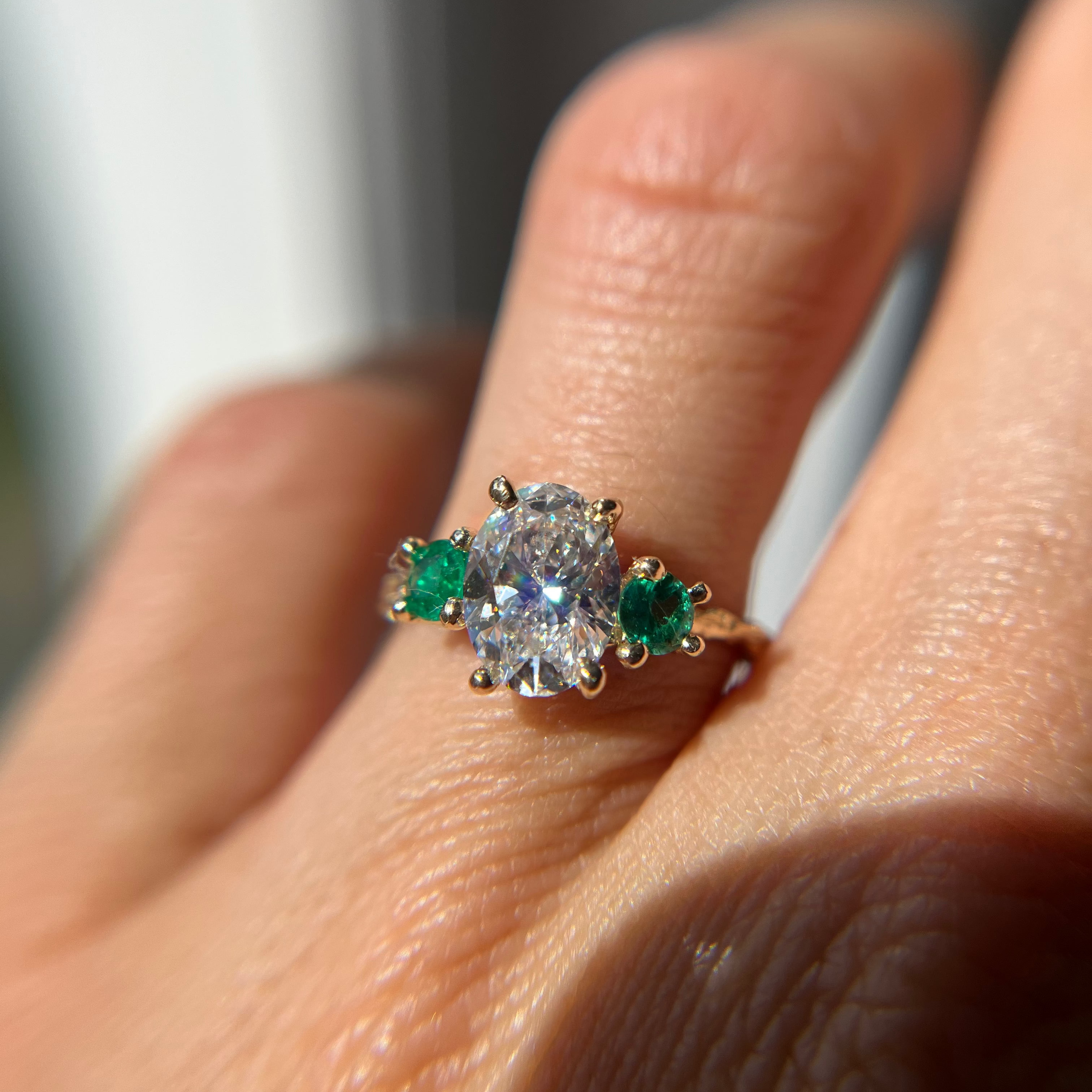 Naples Three Stone Setting