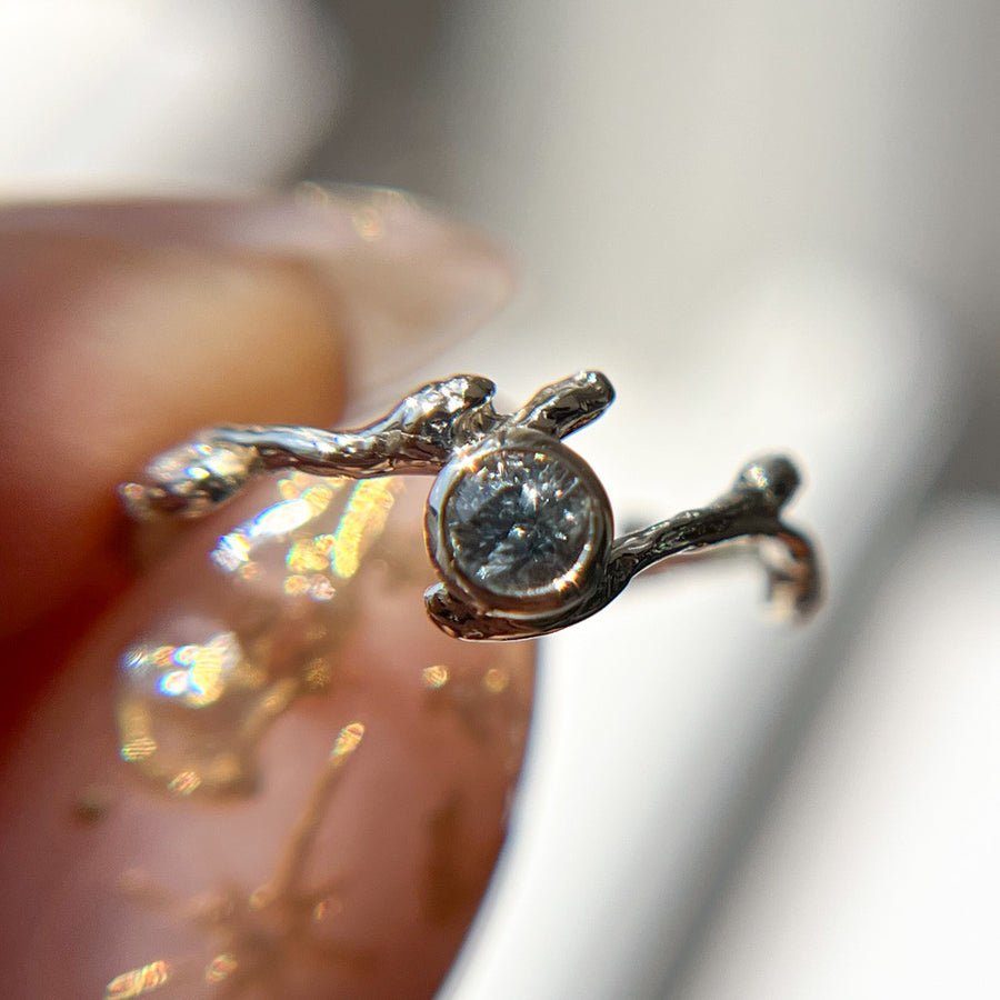14K White Gold Verona Montana Sapphire Bezel Solitaire Ring