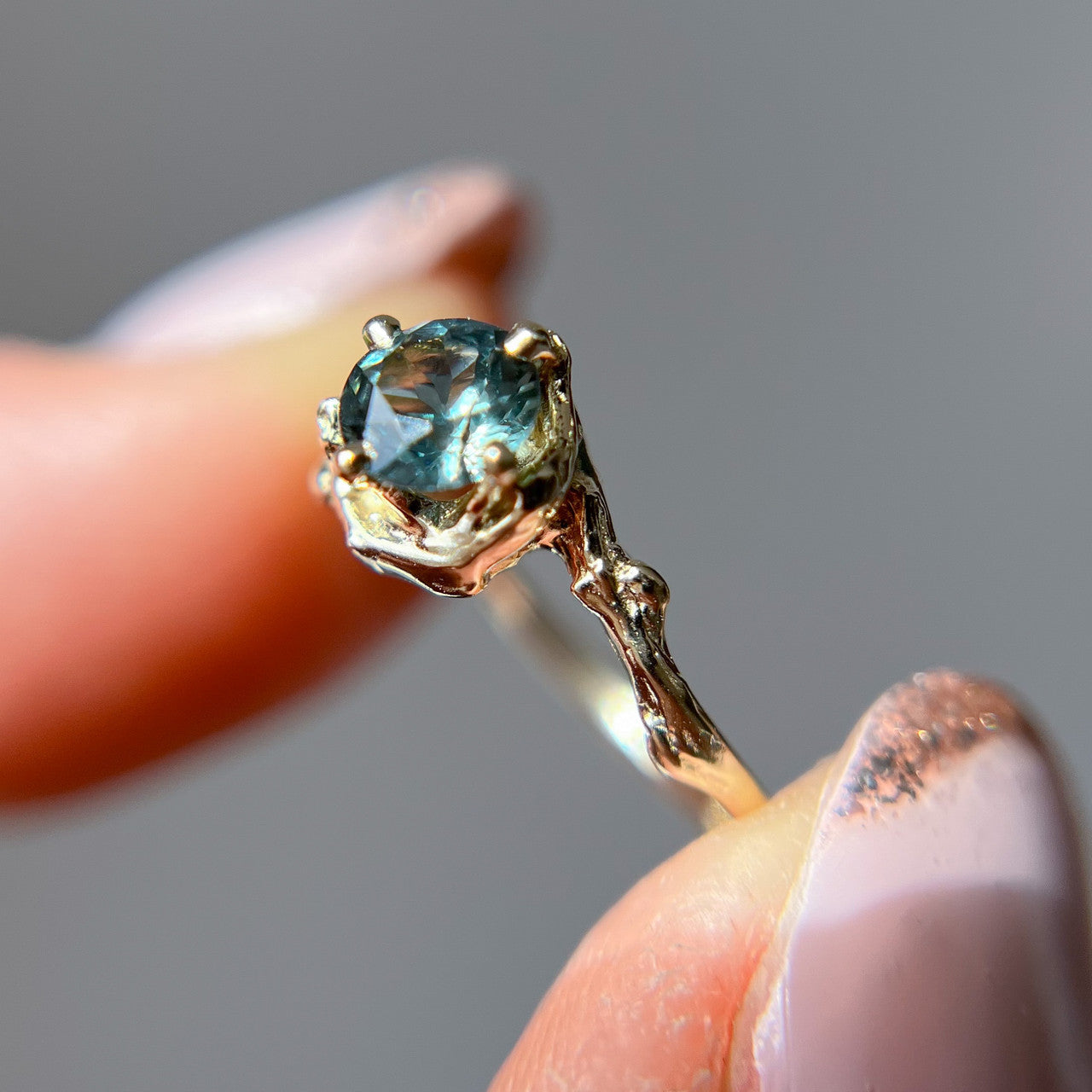 14K Yellow Gold Demi Naples Dark Teal Montana Sapphire Solitaire Ring