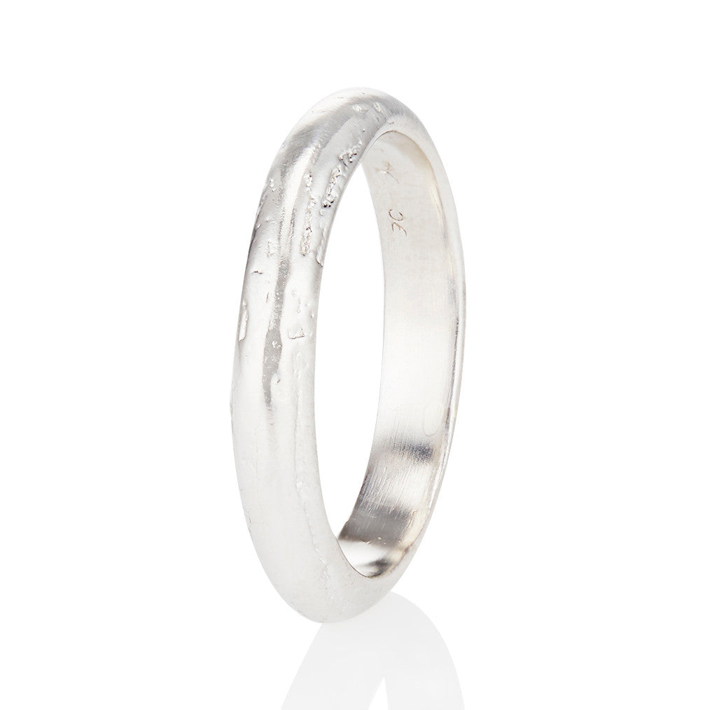 Nature inspired wedding ring by Olivia Ewing Jewelry